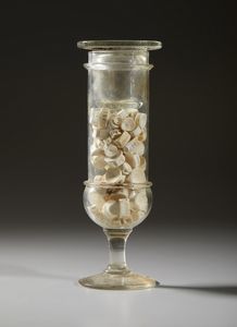 . : Cinque vasi contenenti reperti anatomici  - Asta Asta 373 | ARTE ORIENTALE E ISLAMICA - ARTE ORIENALE E WUNDERKAMMER Online - Associazione Nazionale - Case d'Asta italiane