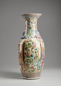 Arte Cinese : Grande vaso Canton con chilong  Cina, inizi XX secolo  - Asta Asta 373 | ARTE ORIENTALE E ISLAMICA - ARTE ORIENALE E WUNDERKAMMER Online - Associazione Nazionale - Case d'Asta italiane
