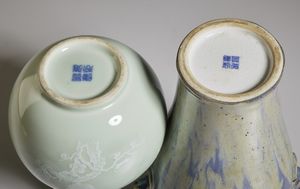 Arte Cinese : Gruppo di sei vasi in porcellana  Cina, dinastia Qing, XIX secolo  - Asta Asta 373 | ARTE ORIENTALE E ISLAMICA - ARTE ORIENALE E WUNDERKAMMER Online - Associazione Nazionale - Case d'Asta italiane