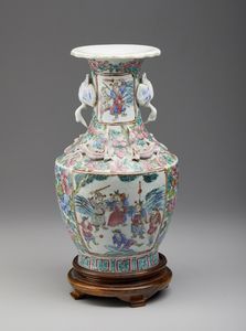 Arte Cinese : Vaso famiglia rosa Canton Cina, XX secolo  - Asta Asta 373 | ARTE ORIENTALE E ISLAMICA - ARTE ORIENALE E WUNDERKAMMER Online - Associazione Nazionale - Case d'Asta italiane