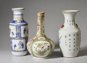 Arte Cinese : Gruppo di sei vasi in porcellana Cina, XIX - XX secolo  - Asta Asta 373 | ARTE ORIENTALE E ISLAMICA - ARTE ORIENALE E WUNDERKAMMER Online - Associazione Nazionale - Case d'Asta italiane