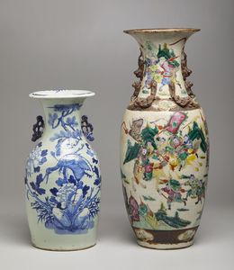 Arte Cinese : Gruppo di cinque vasi a balaustro  Cina, prima met� XX secolo  - Asta Asta 373 | ARTE ORIENTALE E ISLAMICA - ARTE ORIENALE E WUNDERKAMMER Online - Associazione Nazionale - Case d'Asta italiane