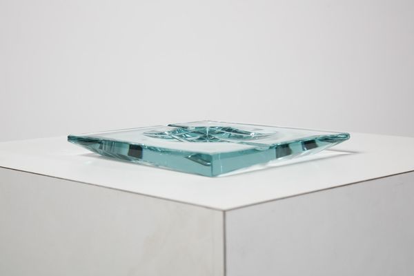 FONTANA ARTE : Posacenere  - Asta Asta 374 | DESIGN E ARTI DECORATIVE DEL NOVECENTO Virtuale - Associazione Nazionale - Case d'Asta italiane