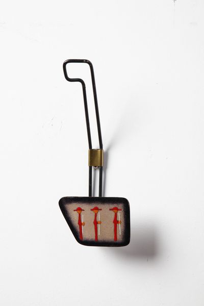 SIVA Poggibonsi : attribuito. Quattro appendiabiti  - Asta Asta 374 | DESIGN E ARTI DECORATIVE DEL NOVECENTO Virtuale - Associazione Nazionale - Case d'Asta italiane