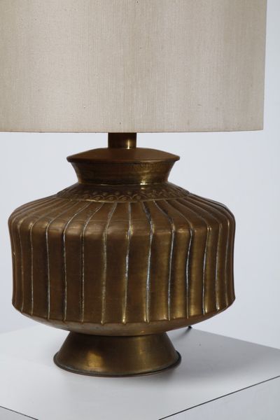 TRAVERSI PAOLO : Lampada da tavolo  - Asta Asta 374 | DESIGN E ARTI DECORATIVE DEL NOVECENTO Virtuale - Associazione Nazionale - Case d'Asta italiane