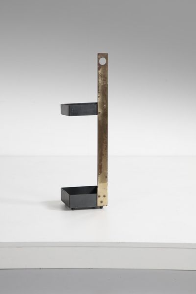 MANIFATTURA ITALIANA : Portaombrelli minimal design  - Asta Asta 374 | DESIGN E ARTI DECORATIVE DEL NOVECENTO Virtuale - Associazione Nazionale - Case d'Asta italiane