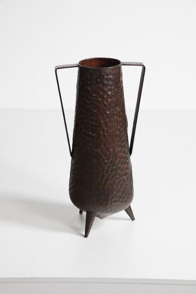 BRAGALINI ANGELO (1913 - 1994) : attribuito. Vaso con anse a rilievi figurativi  - Asta Asta 374 | DESIGN E ARTI DECORATIVE DEL NOVECENTO Virtuale - Associazione Nazionale - Case d'Asta italiane