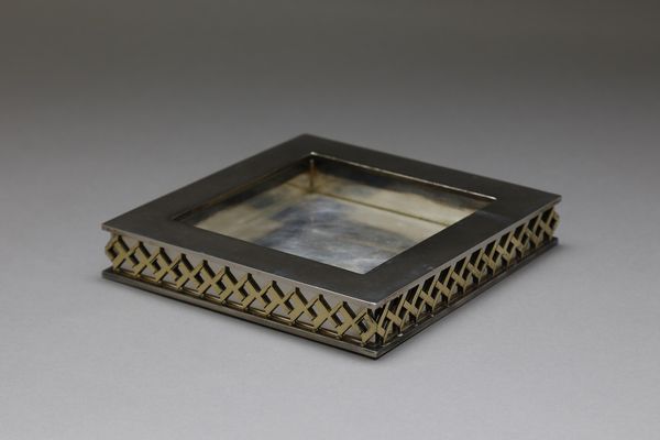 MUNARI CLETO : Centrotavola serie Forme Contemporanee - L. Benaglia  - Asta Asta 374 | DESIGN E ARTI DECORATIVE DEL NOVECENTO Virtuale - Associazione Nazionale - Case d'Asta italiane