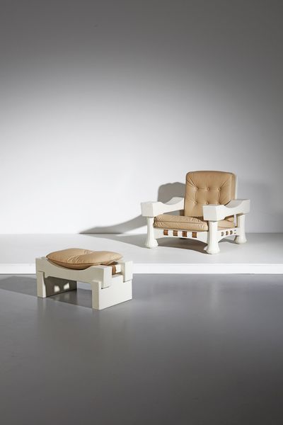 FRIGERIO LUCIANO (1928 - 1999) : Poltrona con poggiapiedi  - Asta Asta 374 | DESIGN E ARTI DECORATIVE DEL NOVECENTO Virtuale - Associazione Nazionale - Case d'Asta italiane