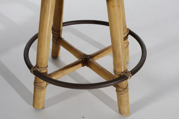 MANIFATTURA ITALIANA : Copia sgabelli girevoli  - Asta Asta 374 | DESIGN E ARTI DECORATIVE DEL NOVECENTO Virtuale - Associazione Nazionale - Case d'Asta italiane