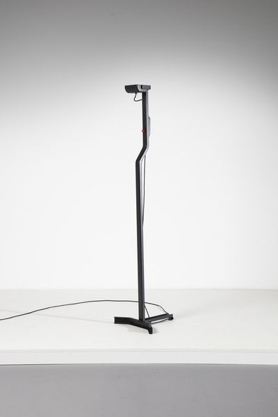 TAKAHAMA KAZUHIDE (n. 1930) : Lampada da terra Sirio per Sirrah  - Asta Asta 374 | DESIGN E ARTI DECORATIVE DEL NOVECENTO Virtuale - Associazione Nazionale - Case d'Asta italiane