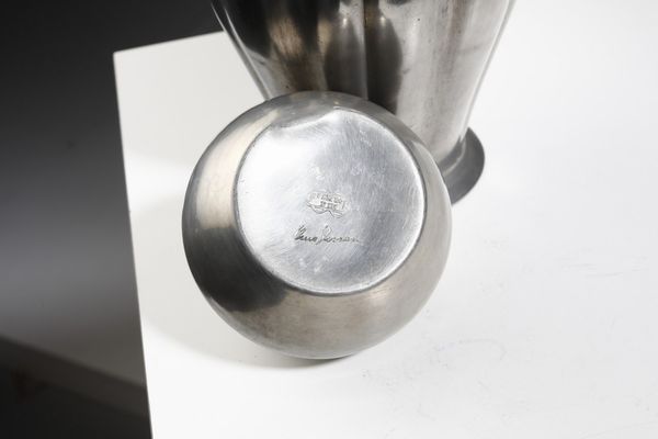 FERRARI NINO : Vaso e scatola  - Asta Asta 374 | DESIGN E ARTI DECORATIVE DEL NOVECENTO Virtuale - Associazione Nazionale - Case d'Asta italiane