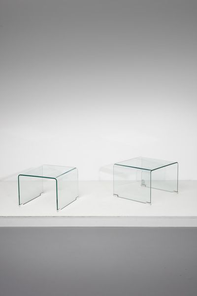 MANIFATTURA ITALIANA : Coppia di tavolini da salotto  - Asta Asta 374 | DESIGN E ARTI DECORATIVE DEL NOVECENTO Virtuale - Associazione Nazionale - Case d'Asta italiane