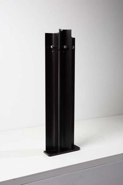 MANIFATTURA ITALIANA : Appendiabiti  - Asta Asta 374 | DESIGN E ARTI DECORATIVE DEL NOVECENTO Virtuale - Associazione Nazionale - Case d'Asta italiane