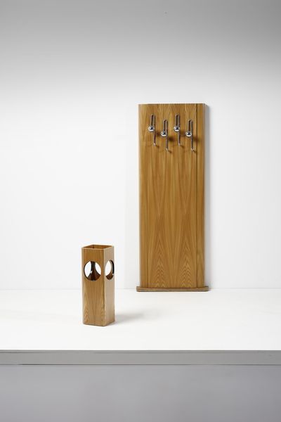 MANIFATTURA ITALIANA : Appendiabiti con portaombrelli  - Asta Asta 374 | DESIGN E ARTI DECORATIVE DEL NOVECENTO Virtuale - Associazione Nazionale - Case d'Asta italiane