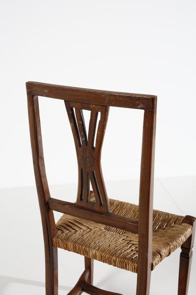 MANIFATTURA ITALIANA : Lotto composto da coppia di sedie, tavolino e portariviste  - Asta Asta 374 | DESIGN E ARTI DECORATIVE DEL NOVECENTO Virtuale - Associazione Nazionale - Case d'Asta italiane