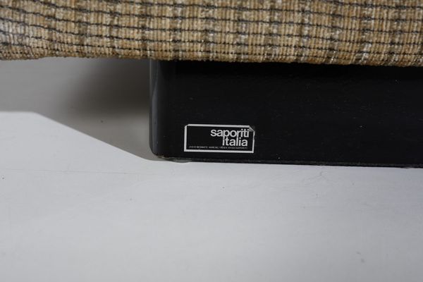 SAPORITI SERGIO (1928 - 2014) : Divano per Saporiti, Italia  - Asta Asta 374 | DESIGN E ARTI DECORATIVE DEL NOVECENTO Virtuale - Associazione Nazionale - Case d'Asta italiane