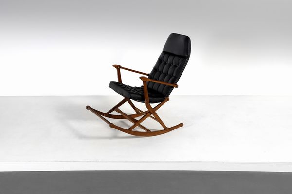 FRATELLI REGUITTI : Poltrona reclinabile  - Asta Asta 374 | DESIGN E ARTI DECORATIVE DEL NOVECENTO Virtuale - Associazione Nazionale - Case d'Asta italiane