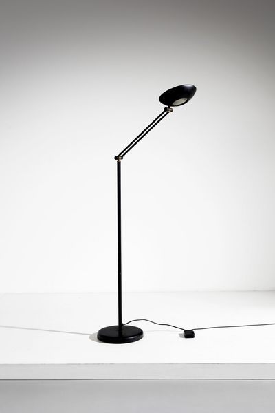 MANIFATTURA ITALIANA : Lampada da terra  - Asta Asta 374 | DESIGN E ARTI DECORATIVE DEL NOVECENTO Virtuale - Associazione Nazionale - Case d'Asta italiane