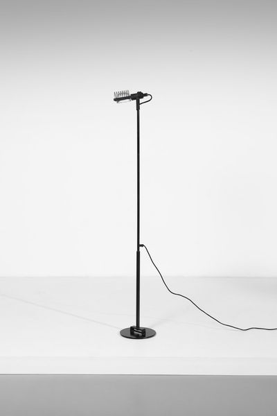 GISMONDI ERNESTO (n. 1931) : Lampada da terra Sintesi per Artemide  - Asta Asta 374 | DESIGN E ARTI DECORATIVE DEL NOVECENTO Virtuale - Associazione Nazionale - Case d'Asta italiane