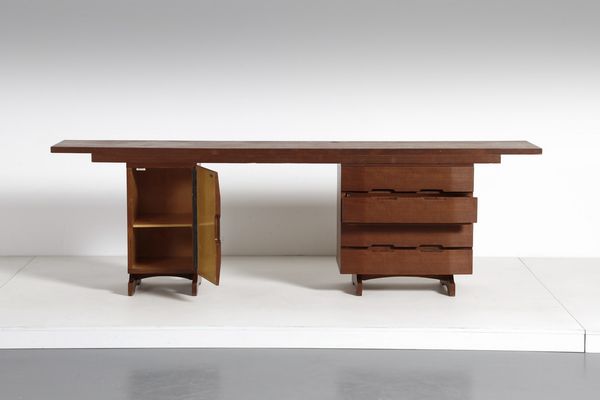 BRUSADELLI LUIGI : Scrivania  - Asta Asta 374 | DESIGN E ARTI DECORATIVE DEL NOVECENTO Virtuale - Associazione Nazionale - Case d'Asta italiane