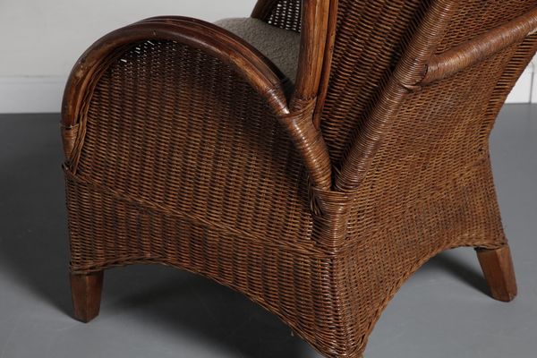 FRATELLI CASTANO FIRENZE : attribuito. Coppia di poltrone berg�re  - Asta Asta 374 | DESIGN E ARTI DECORATIVE DEL NOVECENTO Virtuale - Associazione Nazionale - Case d'Asta italiane