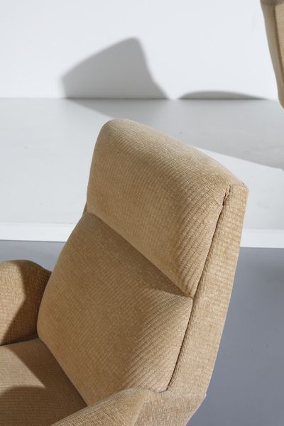 ROSSI DI ALBIZZATE GIUSEPPE (1909 - 2003) : attribuito. Coppia di poltrone  - Asta Asta 374 | DESIGN E ARTI DECORATIVE DEL NOVECENTO Virtuale - Associazione Nazionale - Case d'Asta italiane