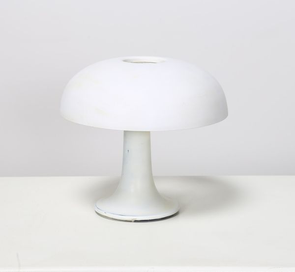 GUZZINI ILLUMINAZIONE : Lampada da tavolo  - Asta Asta 374 | DESIGN E ARTI DECORATIVE DEL NOVECENTO Virtuale - Associazione Nazionale - Case d'Asta italiane