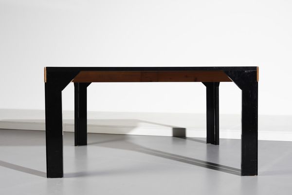 MAGISTRETTI VICO (1920 - 2006) : Tavolo Tema per B&B Italia  - Asta Asta 374 | DESIGN E ARTI DECORATIVE DEL NOVECENTO Virtuale - Associazione Nazionale - Case d'Asta italiane