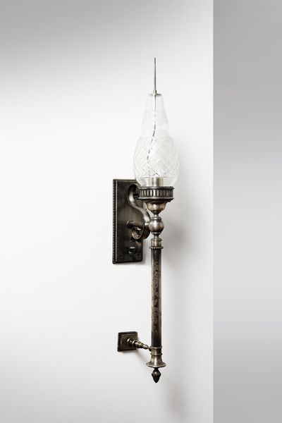 MANIFATTURA ITALIANA : Lampada da parete  - Asta Asta 374 | DESIGN E ARTI DECORATIVE DEL NOVECENTO Virtuale - Associazione Nazionale - Case d'Asta italiane