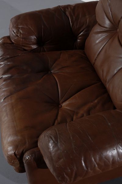 SCARPA AFRA (1937 -2011) & TOBIA (n. 1935) : Coppia di poltrone Coronado per C&B Italia  - Asta Asta 374 | DESIGN E ARTI DECORATIVE DEL NOVECENTO Virtuale - Associazione Nazionale - Case d'Asta italiane