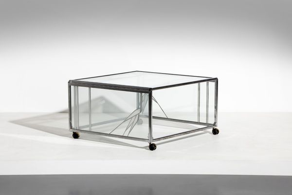 POLI ALBANO (n. 1935) : Tavolino con rotelle per Poliarte  - Asta Asta 374 | DESIGN E ARTI DECORATIVE DEL NOVECENTO Virtuale - Associazione Nazionale - Case d'Asta italiane