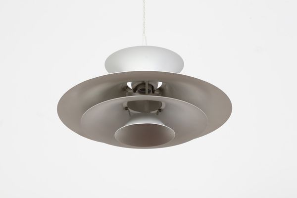 BALSLEV ERIK : Lampada a sospensione Radius per Fog&Morup  - Asta Asta 374 | DESIGN E ARTI DECORATIVE DEL NOVECENTO Virtuale - Associazione Nazionale - Case d'Asta italiane