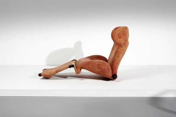 TOSHIYUKI KITA (n. 1942) : Poltrona Wink per Cassina  - Asta Asta 374 | DESIGN E ARTI DECORATIVE DEL NOVECENTO Virtuale - Associazione Nazionale - Case d'Asta italiane