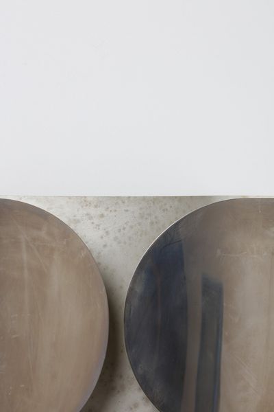 SCARPA AFRA (1937 -2011) & TOBIA (n. 1935) : Coppia di lampade da parete Foglio per Flos  - Asta Asta 374 | DESIGN E ARTI DECORATIVE DEL NOVECENTO Virtuale - Associazione Nazionale - Case d'Asta italiane