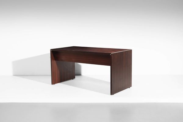 MANIFATTURA ITALIANA : Scrivania  - Asta Asta 374 | DESIGN E ARTI DECORATIVE DEL NOVECENTO Virtuale - Associazione Nazionale - Case d'Asta italiane