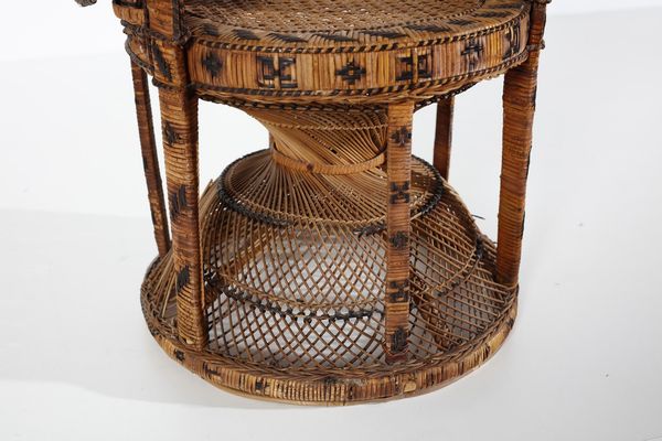 MANIFATTURA FRANCESE : Poltrona Emmanuelle  - Asta Asta 374 | DESIGN E ARTI DECORATIVE DEL NOVECENTO Virtuale - Associazione Nazionale - Case d'Asta italiane