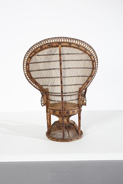 MANIFATTURA FRANCESE : Poltrona Emmanuelle  - Asta Asta 374 | DESIGN E ARTI DECORATIVE DEL NOVECENTO Virtuale - Associazione Nazionale - Case d'Asta italiane