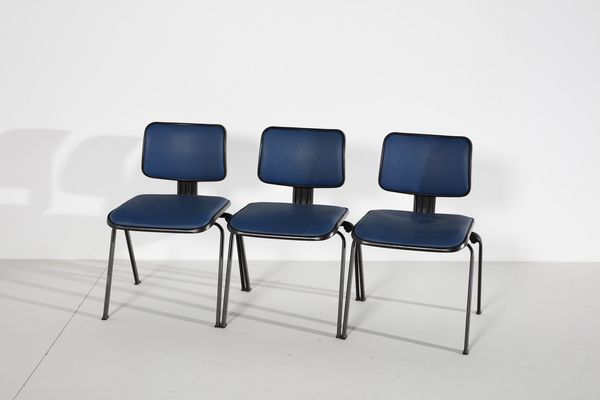 ETTORE SOTTSASS & HANS VON KLIER : Dodici sedie Edys della serie Olivetti Synthesis  - Asta Asta 374 | DESIGN E ARTI DECORATIVE DEL NOVECENTO Virtuale - Associazione Nazionale - Case d'Asta italiane