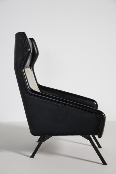 MANIFATTURA ITALIANA : Poltrona  - Asta Asta 374 | DESIGN E ARTI DECORATIVE DEL NOVECENTO Virtuale - Associazione Nazionale - Case d'Asta italiane