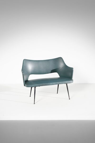 MANIFATTURA ITALIANA : Divanetto  - Asta Asta 374 | DESIGN E ARTI DECORATIVE DEL NOVECENTO Virtuale - Associazione Nazionale - Case d'Asta italiane