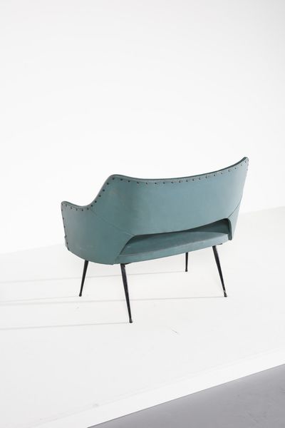 MANIFATTURA ITALIANA : Divanetto  - Asta Asta 374 | DESIGN E ARTI DECORATIVE DEL NOVECENTO Virtuale - Associazione Nazionale - Case d'Asta italiane