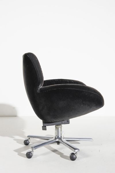 MANIFATTURA ITALIANA : Poltroncina da scrivania  - Asta Asta 374 | DESIGN E ARTI DECORATIVE DEL NOVECENTO Virtuale - Associazione Nazionale - Case d'Asta italiane