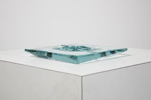 FONTANA ARTE : Posacenere  - Asta Asta 374 | DESIGN E ARTI DECORATIVE DEL NOVECENTO Virtuale - Associazione Nazionale - Case d'Asta italiane
