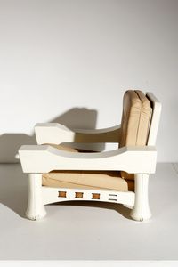 FRIGERIO LUCIANO (1928 - 1999) : Poltrona con poggiapiedi  - Asta Asta 374 | DESIGN E ARTI DECORATIVE DEL NOVECENTO Virtuale - Associazione Nazionale - Case d'Asta italiane