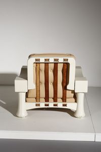 FRIGERIO LUCIANO (1928 - 1999) : Poltrona con poggiapiedi  - Asta Asta 374 | DESIGN E ARTI DECORATIVE DEL NOVECENTO Virtuale - Associazione Nazionale - Case d'Asta italiane