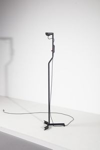 TAKAHAMA KAZUHIDE (n. 1930) : Lampada da terra Sirio per Sirrah  - Asta Asta 374 | DESIGN E ARTI DECORATIVE DEL NOVECENTO Virtuale - Associazione Nazionale - Case d'Asta italiane