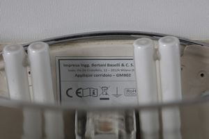 LEUCOS : Coppia di lampade da parete  - Asta Asta 374 | DESIGN E ARTI DECORATIVE DEL NOVECENTO Virtuale - Associazione Nazionale - Case d'Asta italiane