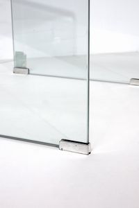 MANIFATTURA ITALIANA : Coppia di tavolini da salotto  - Asta Asta 374 | DESIGN E ARTI DECORATIVE DEL NOVECENTO Virtuale - Associazione Nazionale - Case d'Asta italiane