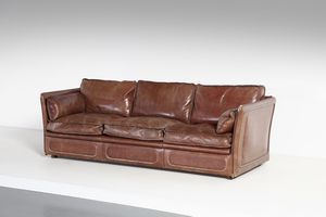 MANIFATTURA ITALIANA : Divano  - Asta Asta 374 | DESIGN E ARTI DECORATIVE DEL NOVECENTO Virtuale - Associazione Nazionale - Case d'Asta italiane